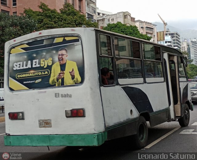 Ruta Metropolitana de La Gran Caracas Caracas por Leonardo Saturno