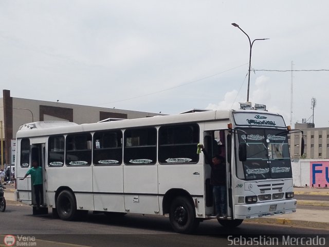 Colectivos La Rosita 014 por Sebastin Mercado