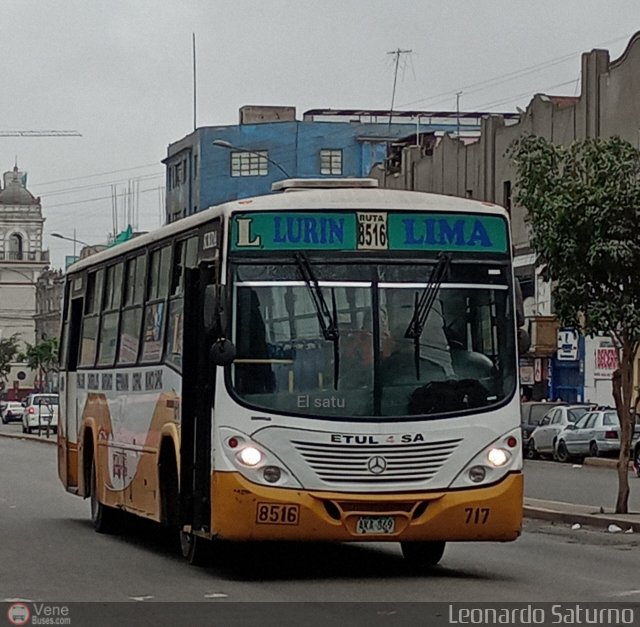 E.T. Urbano L�nea 4 S.A. 717 por Leonardo Saturno