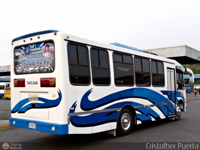 Coop. de Transporte La Candelaria 66 por Cristofher Puerta