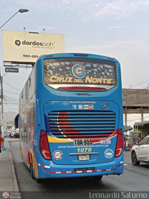 Cruz del Norte 1070 por Leonardo Saturno