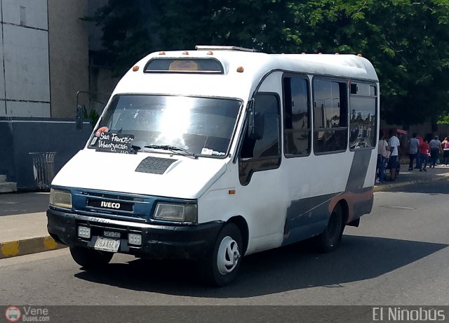 ZU - A.C.U. de Cond. del Sur Transporte Univans 18 por ngel Delgado