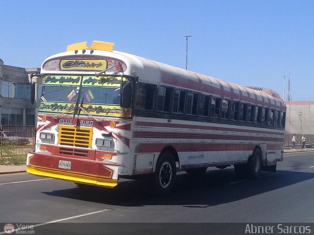 Colectivos Manuelote C.A. 17 por Abner Sarcos