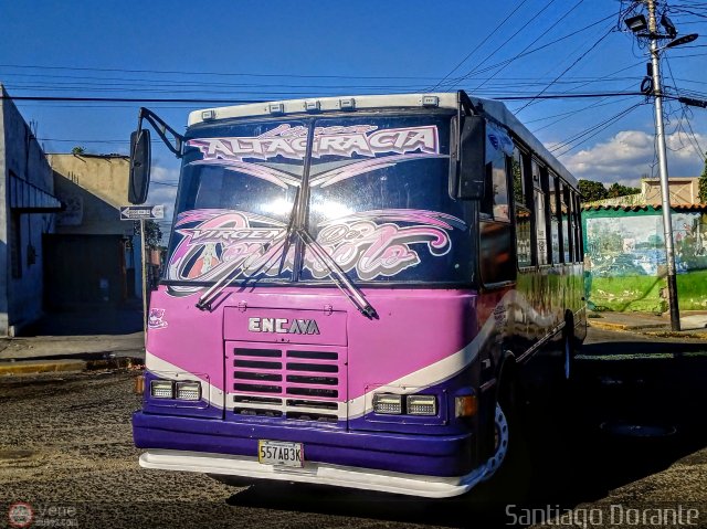 L�nea Altagracia 74 por Santiago Dorante