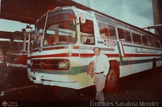 Unin Transporte San Cristbal 32 por Moiss Silva Colombo