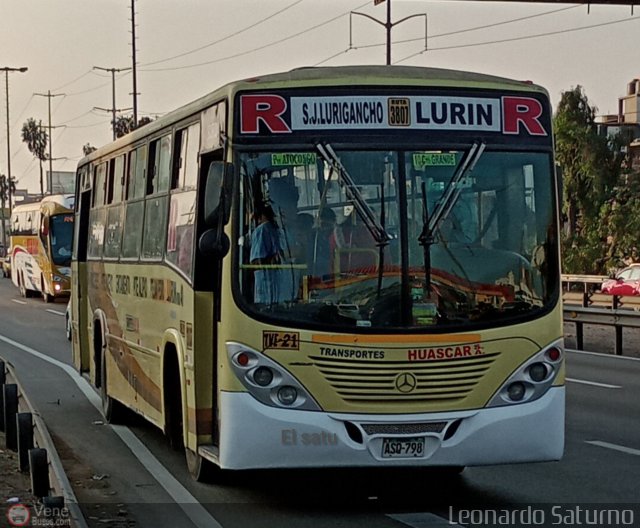 Transportes Hu�scar S.A. 798 por Leonardo Saturno