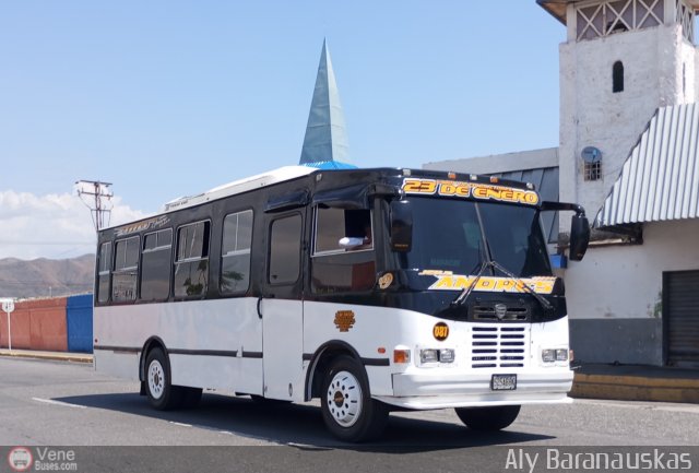 U.C. 23 de Enero 081 por Aly Baranauskas