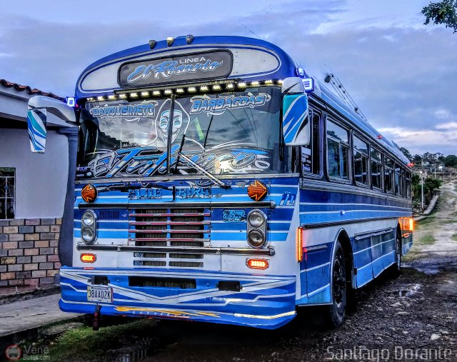 L�nea El Rosario 10 por Santiago Dorante