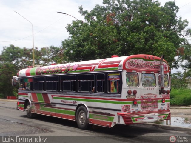 Transporte Unidos Boquer�n C.A. 30 por Luis Fern�ndez