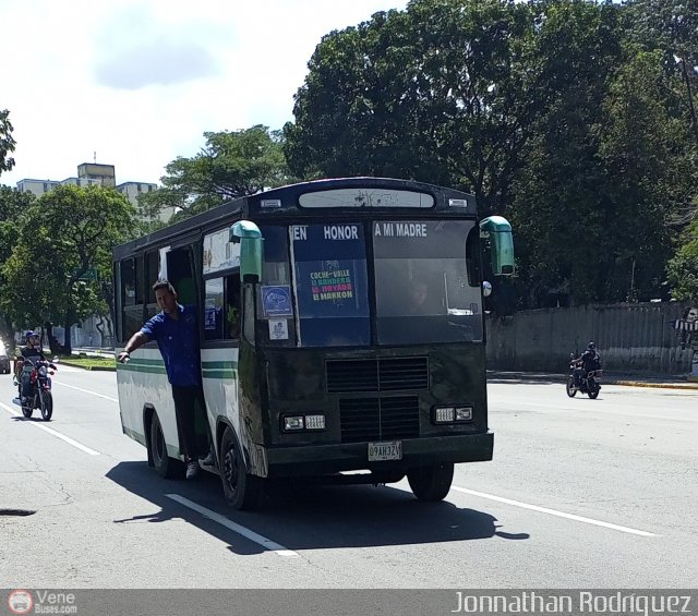 DC - A.C. de Transp. La Reina De Ciudad Tiuna 092 por Jonnathan Rodrguez