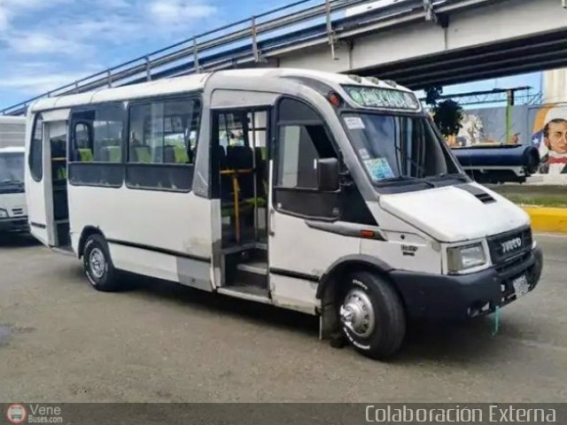 VA - A.C. La Muralla Bolivariana de Transporte 17 por Gabriel Vergara