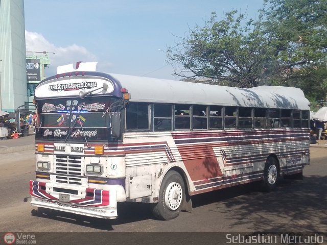 Expresos La Gran Colombia 01 por Sebastin Mercado