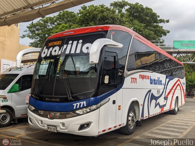 Expreso Brasilia 7771 por Joseph Puello