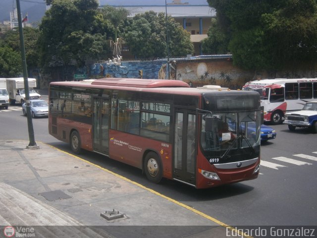 Bus Vargas 6919 por Edgardo Gonzlez