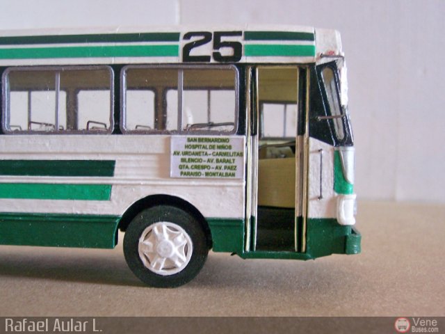 Maquetas y Miniaturas 25 Ruta 111 CASB por Rafael Aular