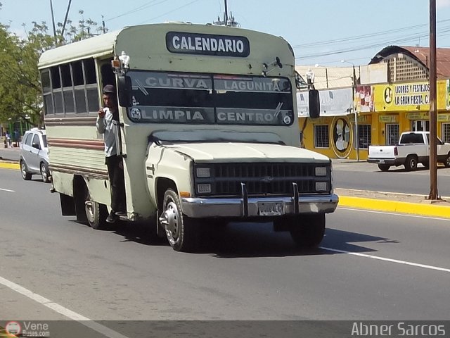 ZU - Calendario 09 por Abner Sarcos