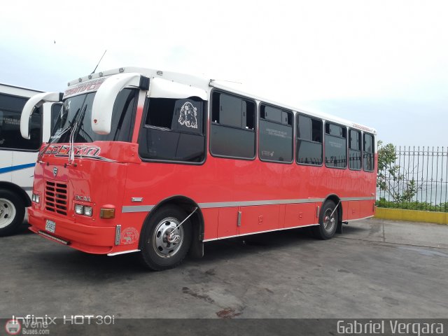 U.C. Caracas - Los Caracas 061 por Gabriel Vergara