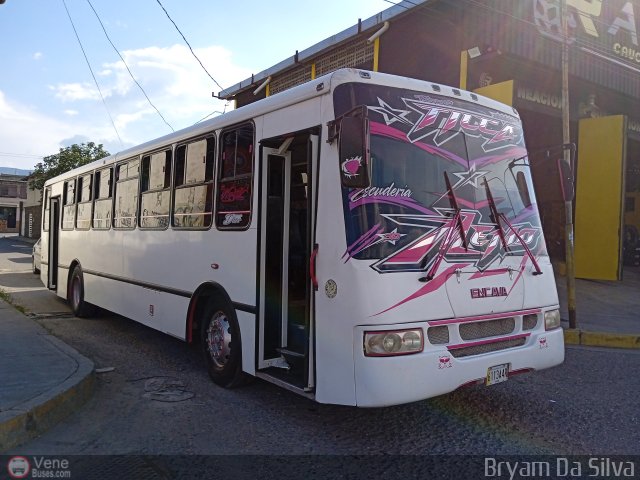 L�nea Tilca - Transporte Inter-Larense C.A. 30 por Bryam Da Silva