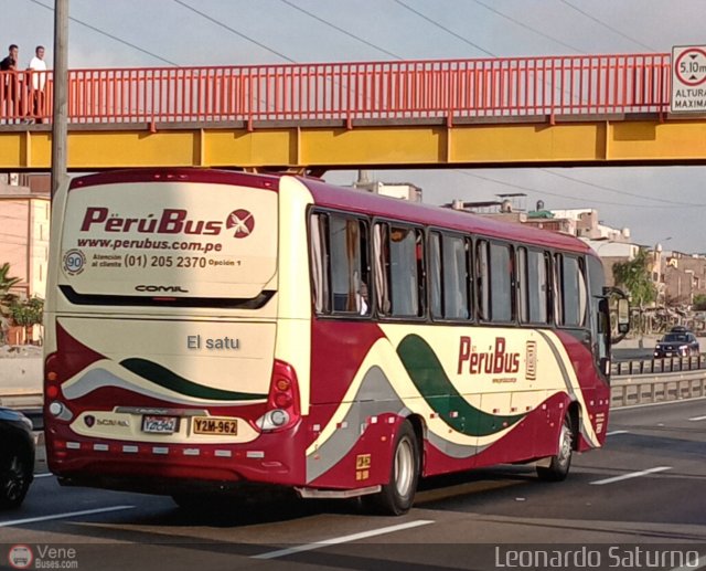 Empresa de Transporte Per Bus S.A. 962 por Leonardo Saturno
