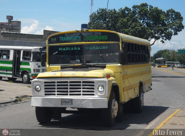 Transporte Agua Blanca 08 por Otto Ferrer