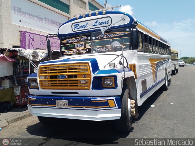 ZU - Ra�l Leoni 23 por Sebasti�n Mercado