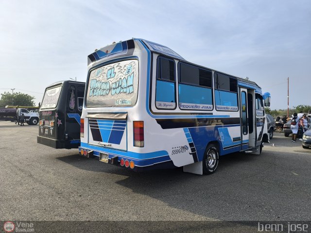 ZU - U.C. Barrio La Polar 001 por Benjamin Magdaniel