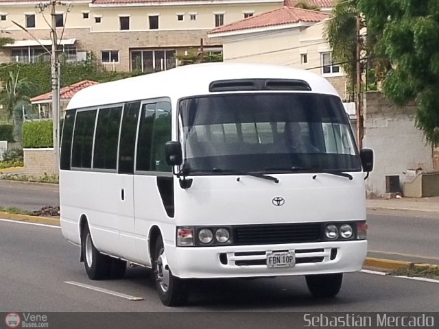 Transporte de Personal San Benito C.A. SB-114 por Sebasti�n Mercado