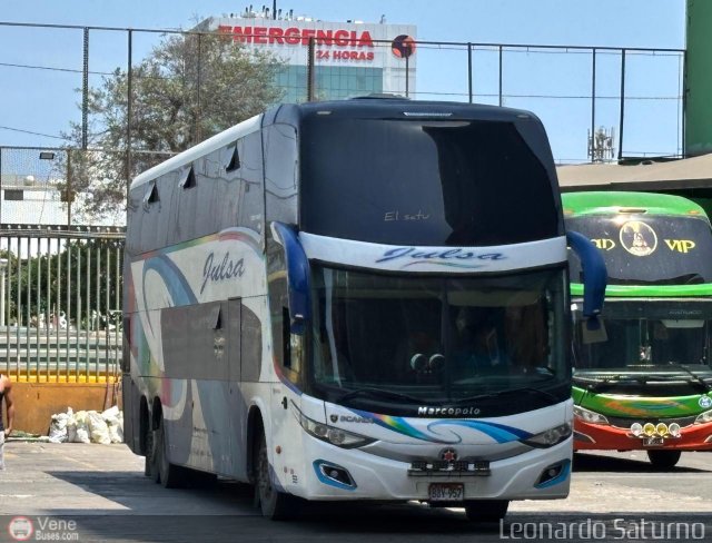 Julsa Angeles Tours S.A.C. 957 por Leonardo Saturno