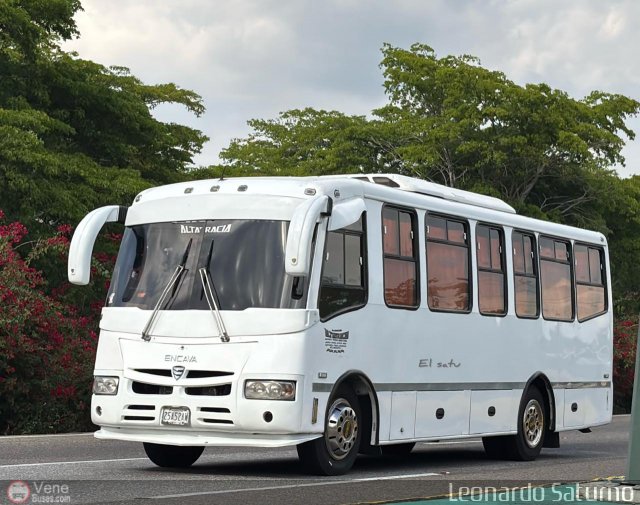 L�nea Altagracia 990 por Leonardo Saturno