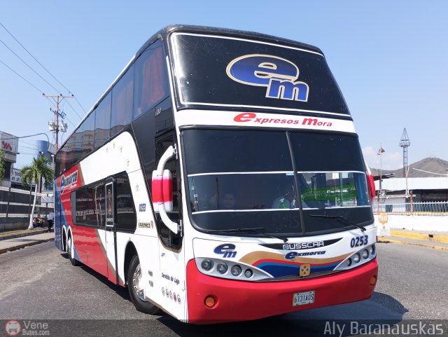 Expresos Mora 0253 por Aly Baranauskas