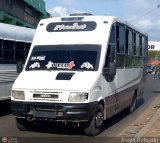 ZU - Los Claveles 65, por Angel Delgado