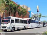Garajes Paradas y Terminales Puerto-la-Cruz, por Josue Snchez