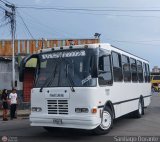 L�nea La Pastora 66 por Santiago Dorante