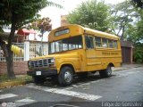Universitarios y Escolares ESCO-912 Thomas Built Buses Cnvncional Corto Trompita02 Ford B-350