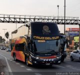 Transportes Cruz del Sur S.A.C. (Per) BJ50, por Leonardo Saturno