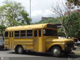 Universitarios y Escolares 99, por Bus Land
