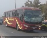 Empresa de Transporte Perú Bus S.A. 354, por Leonardo Saturno