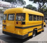 Universitarios y Escolares 999 Superior Coach Company Cnvncional Corto Trompita04 Ford B-350