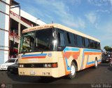 Autobuses La Pascua 009, por Waldir Mata